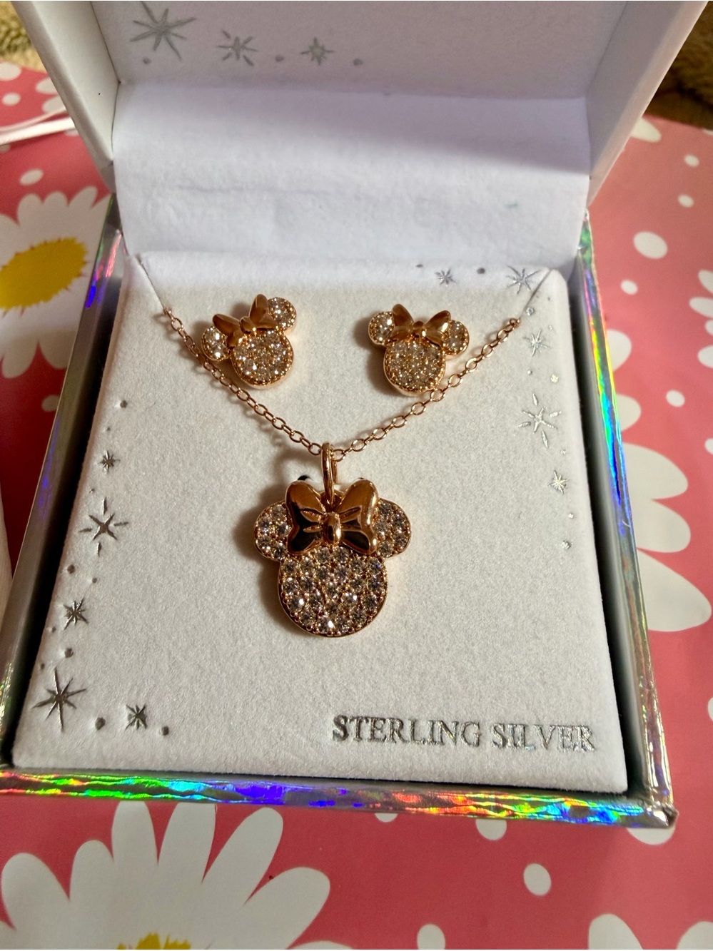 Disney 2-Pc. Set Cubic Zirconia Pavé Minnie Mouse